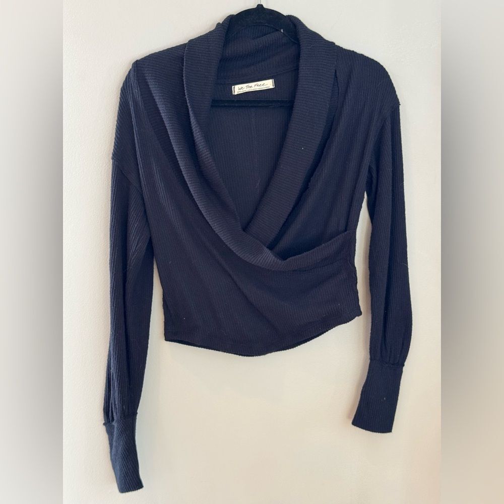 We the Free By Free People Women’s Size XS Hold Me Close‎ Rib Wrap Top Black - Picture 3 of 8